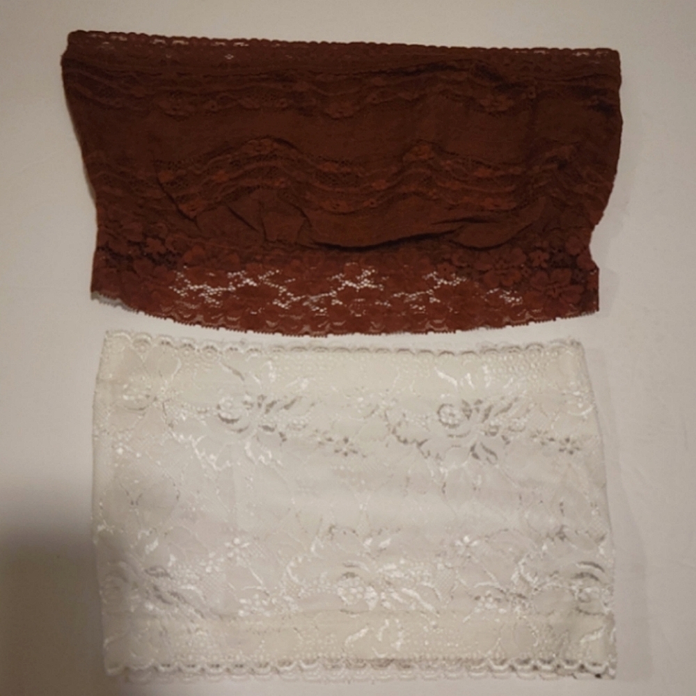 NWOT Set of 2 Lace Bandeau Bralettes